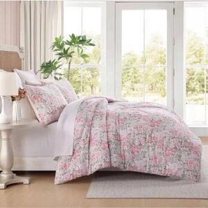 Laura Ashley ~ TWIN Heather Garden Pink Comforter Set ~ 100% Cotton Reversible